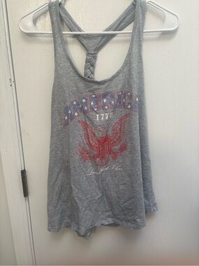 Amazon Gray Braided-Back America Graphic Tank with Red & Blue Print - cute back